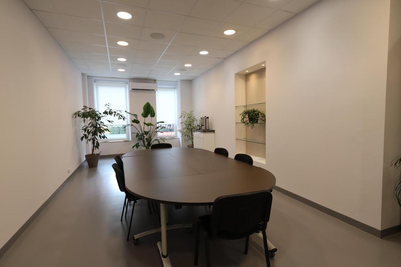 Aparthotel Loft 250m2 Avec Ecran Led Geant De 10m2